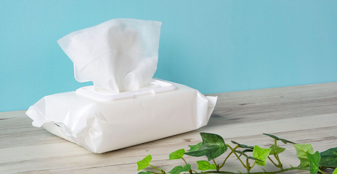 دستمال مرطوب